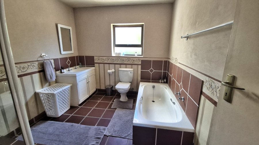 4 Bedroom Property for Sale in Vermont Western Cape